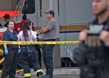 Police Seek Help Identifying Shooting Suspect on I-465 in Indiana