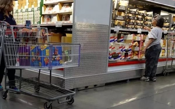 Popular Indiana Retailer to Close All Stores for One Day