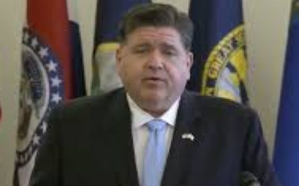 Man Hospitalized After Being Beaten with Metal Pipe in Illinois