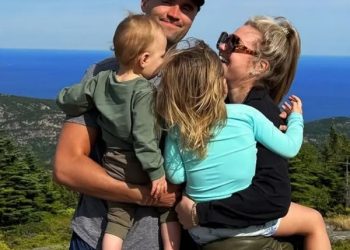 7 Hospitalized After 9-Vehicle Crash in Kensington