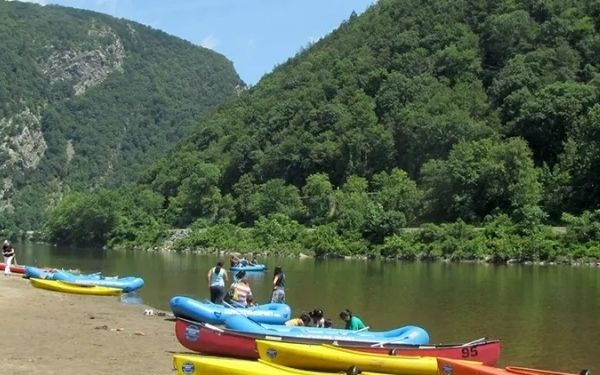 Indiana State Police Warn Residents About Rising Facebook Marketplace Scams